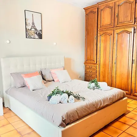 Appartement Modigliani House Posizione Strategica Trilo *